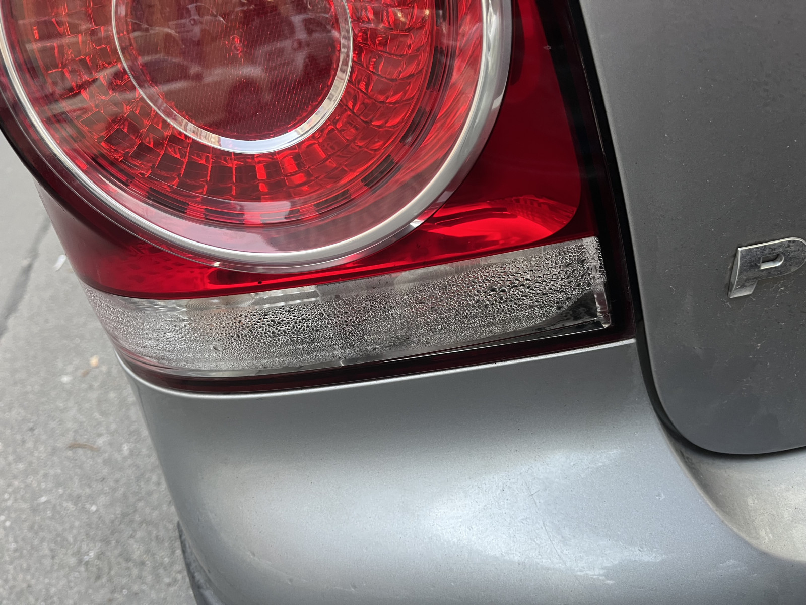 Wasser in der Rückleuchte obwohl alles ok