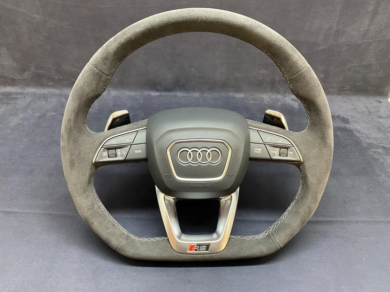 Alcantara Lenkrad RS Q8 für Q3 F3