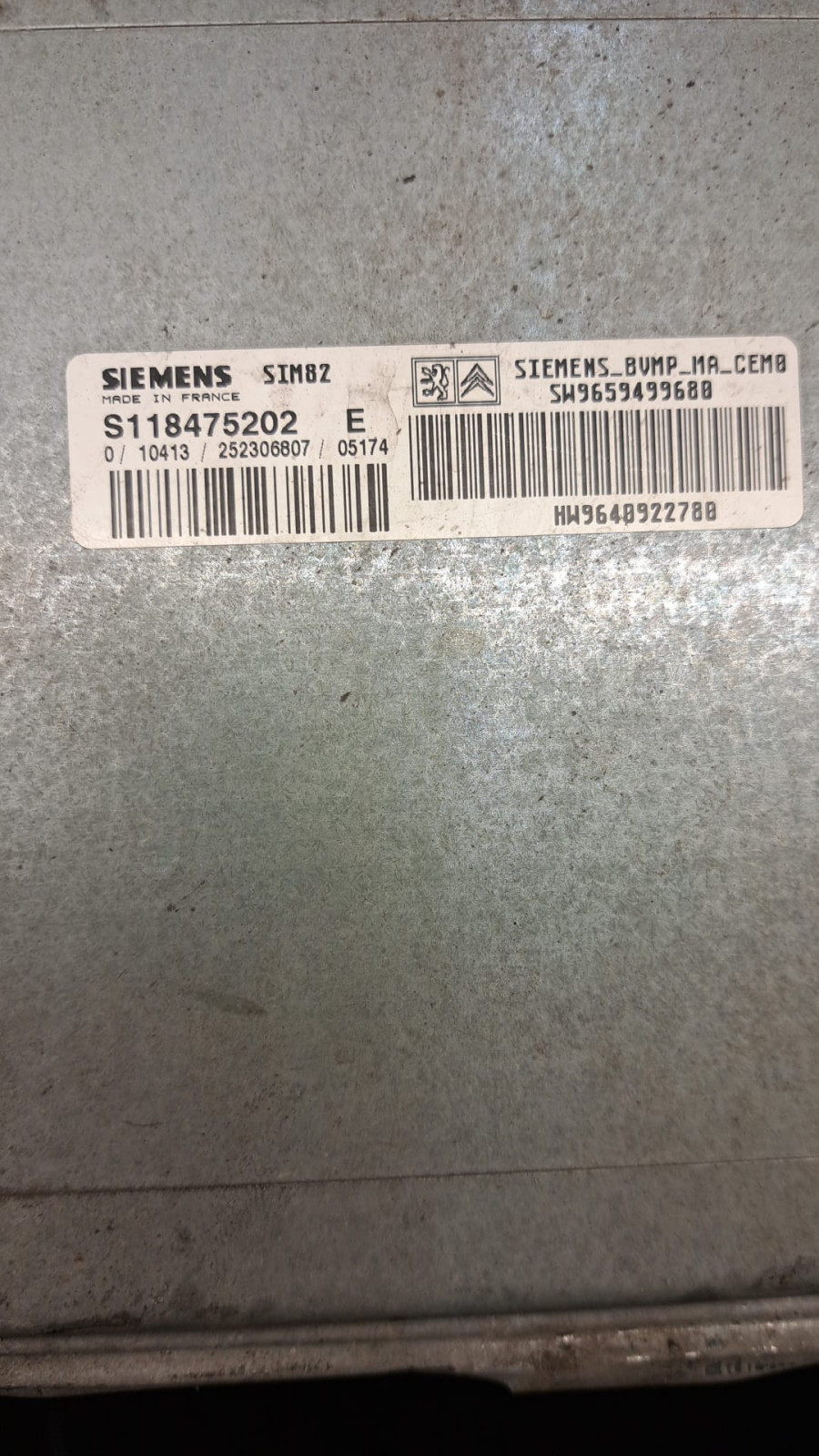 Welche Nummer muß bei Ersatz des Getriebesteuergerätes beim C3 matchen?