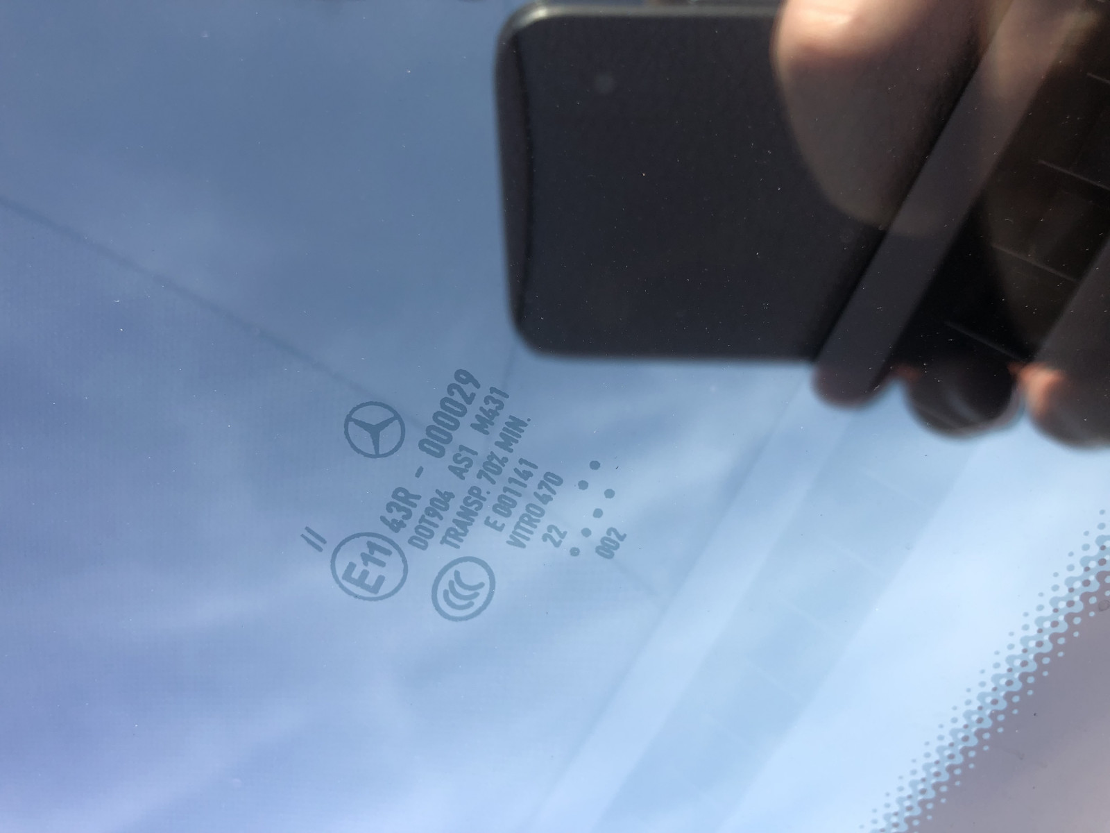 Kombiinstrument spiegelt sich in neuer Windschutzscheibe W222 S350