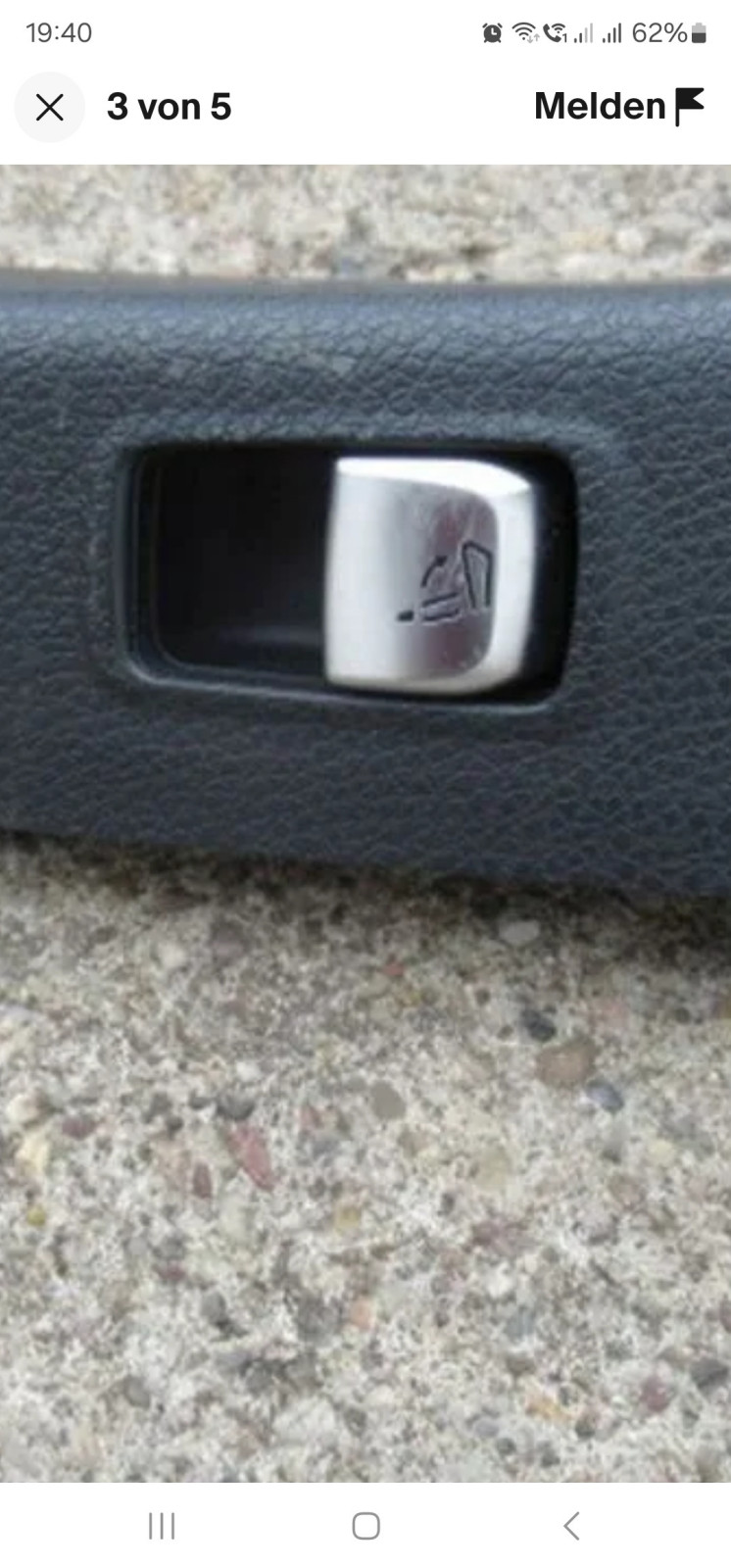 Schalter für Lehnenentriegelung tauschen