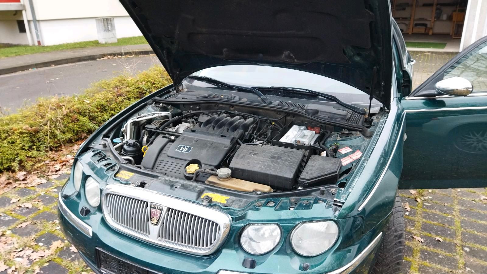 Welchen kaufen: Rover 75 mit 2 oder mit 2.5 L Motor?