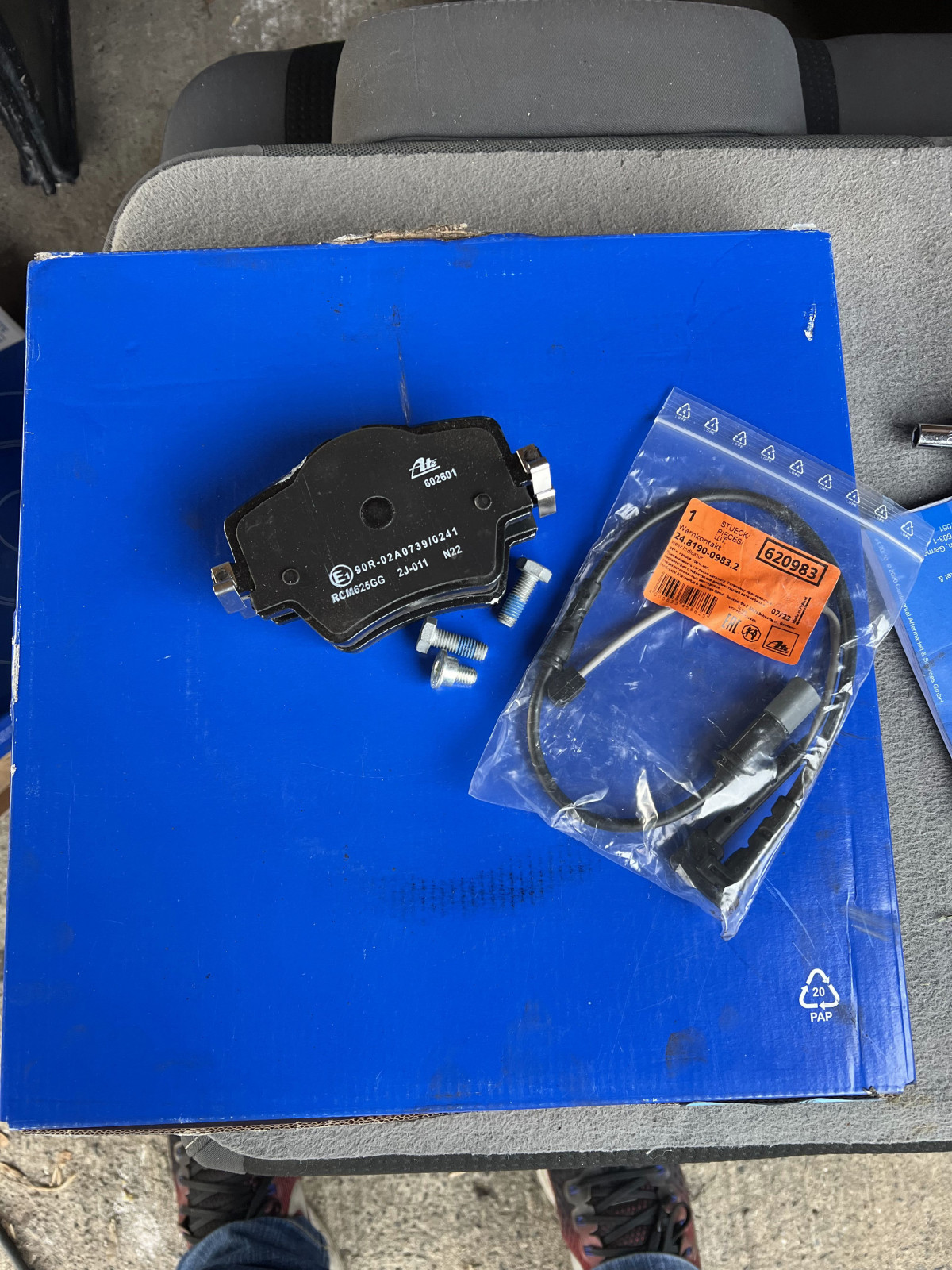 Bremsbeläge - Service-Intervall?