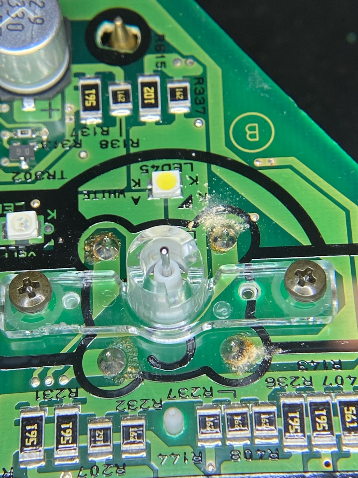 Tacho und Tankanzeige gehen manchmal nicht