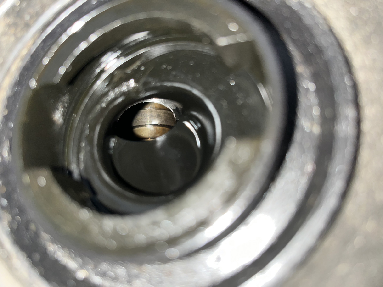 BMW G30 Nockenwelle verfärbung?