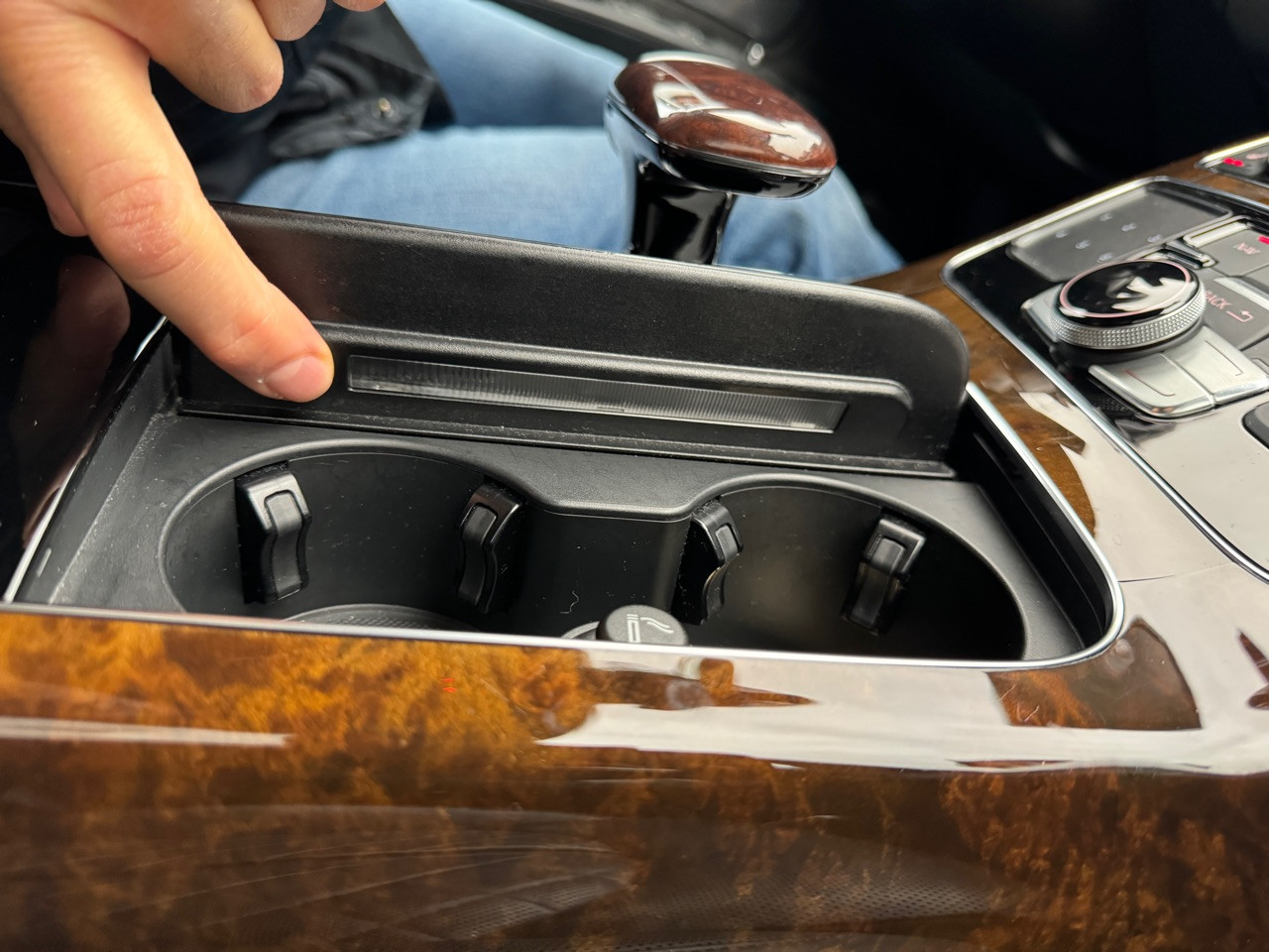 Beleuchtung Getränkefach Halter