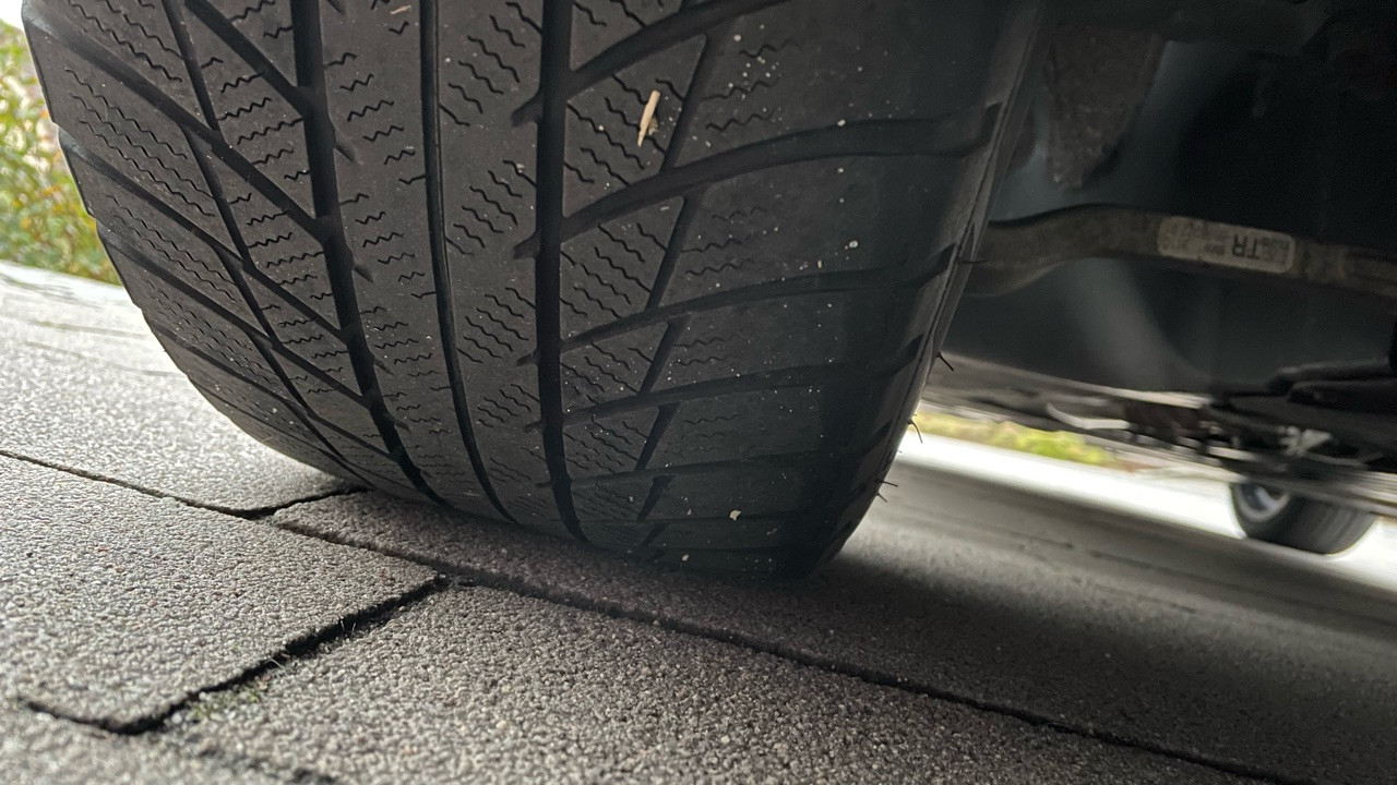 320d xDrive - Reifenverschleiß an der HA duetlich größer als an der VA