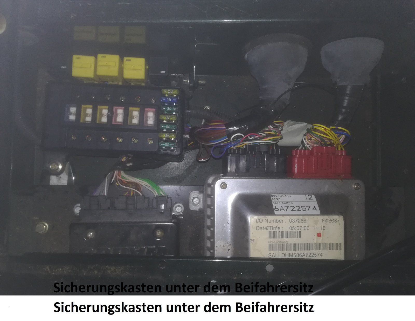 Defender 90 DT5 Bj.1999 Relais und Sicherungen