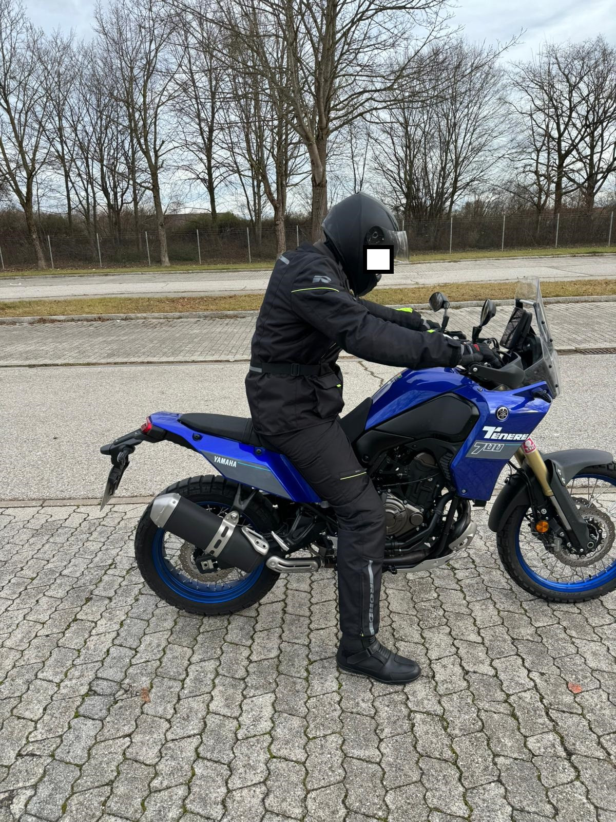 Alle Motorräder sind mir zu klein? (+ Fotos)