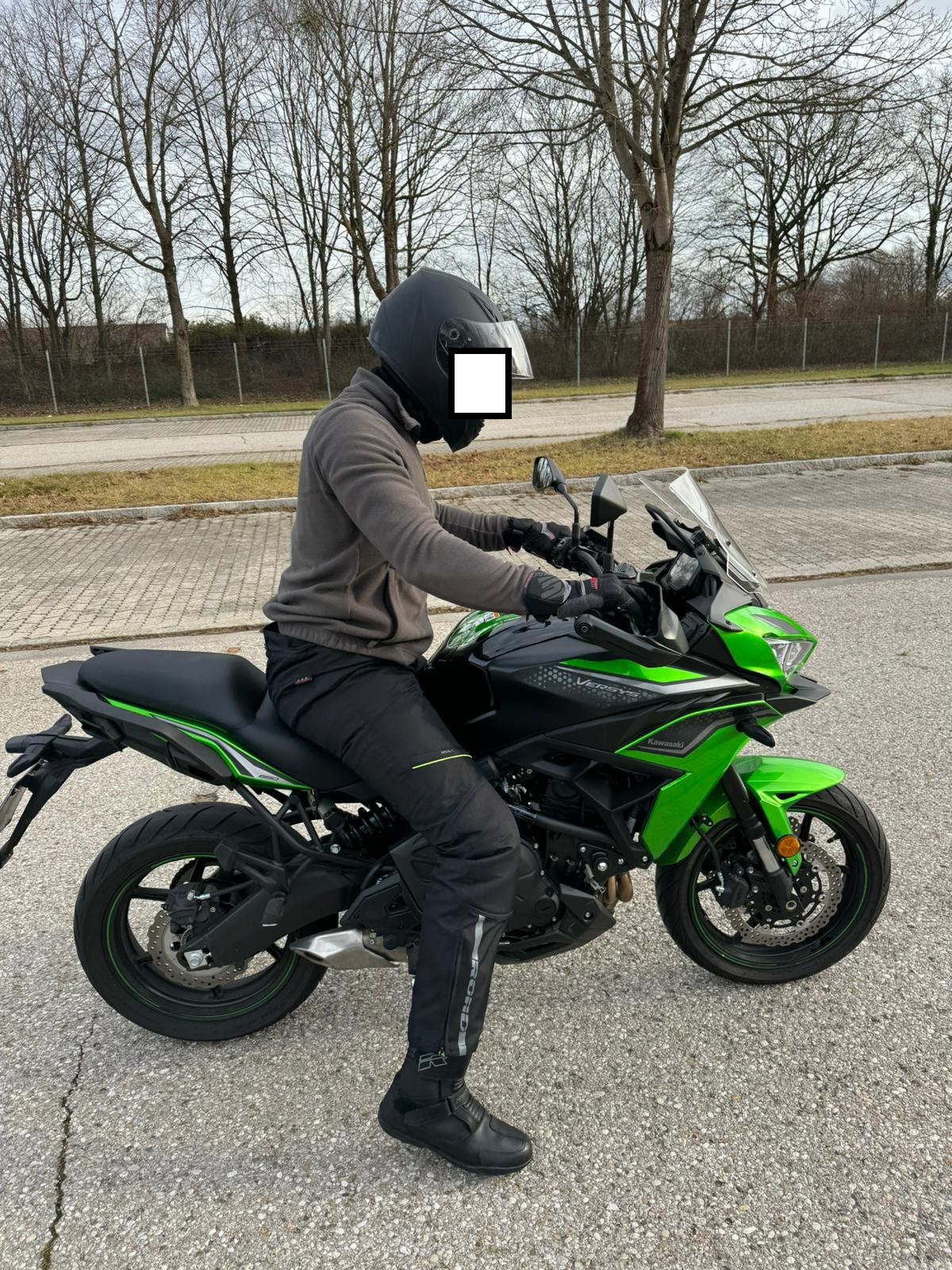 Alle Motorräder sind mir zu klein? (+ Fotos)