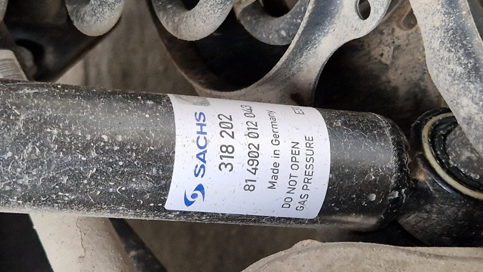 Neue stoßdämpfer-Fahrwerk hart