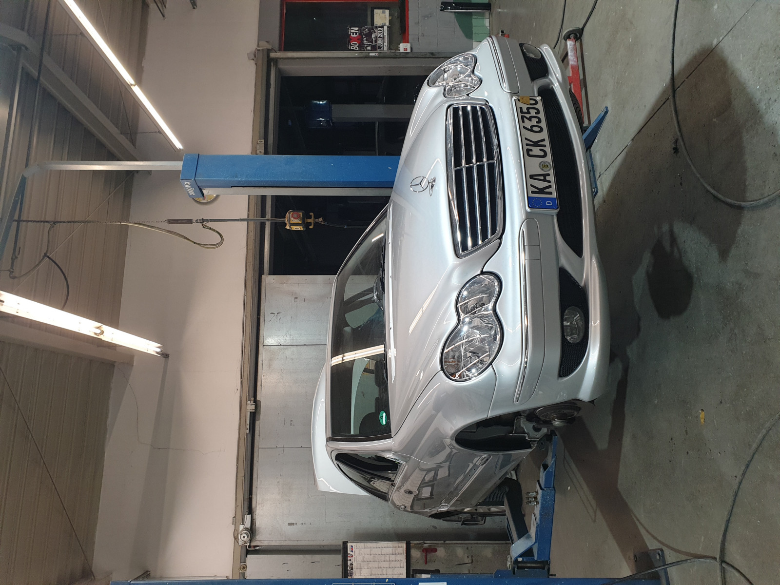 Befestigung Stoßfänger vorne