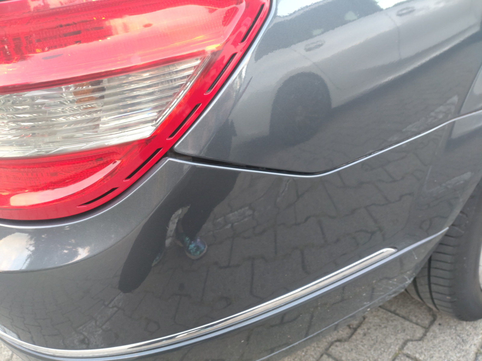 TÜV/ Mercedes W204 / Fehler im Fehlerspeicher / unreparierter Auffahrschaden