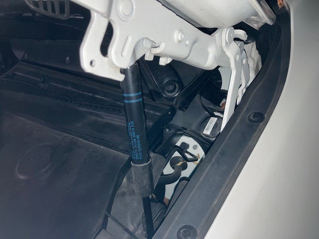 Kein TÜV wg Gasdruckdämpfer Motorhaube