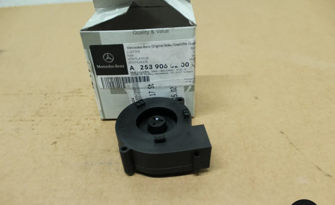 W176 Scheinwerfer B238601 Fehler