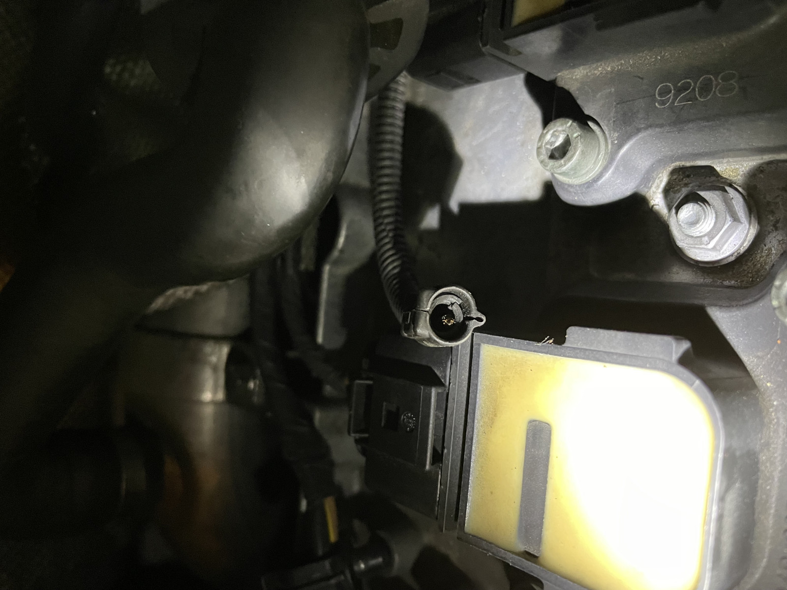 Bezeichnungssuche unbekanntes Kästchen auf Ventildeckel