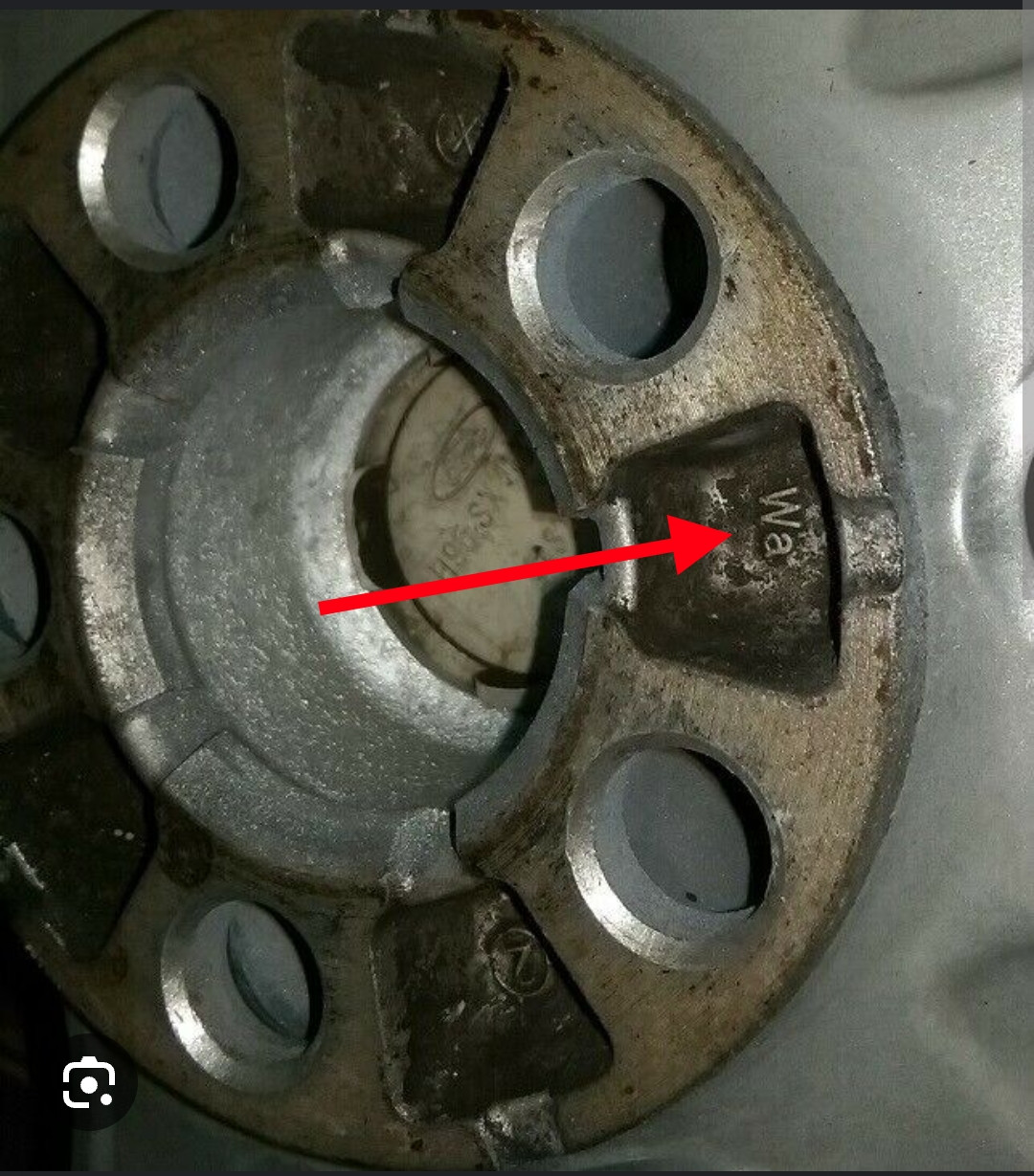 Spurplatten beim Focus ST mk4 Trackpack