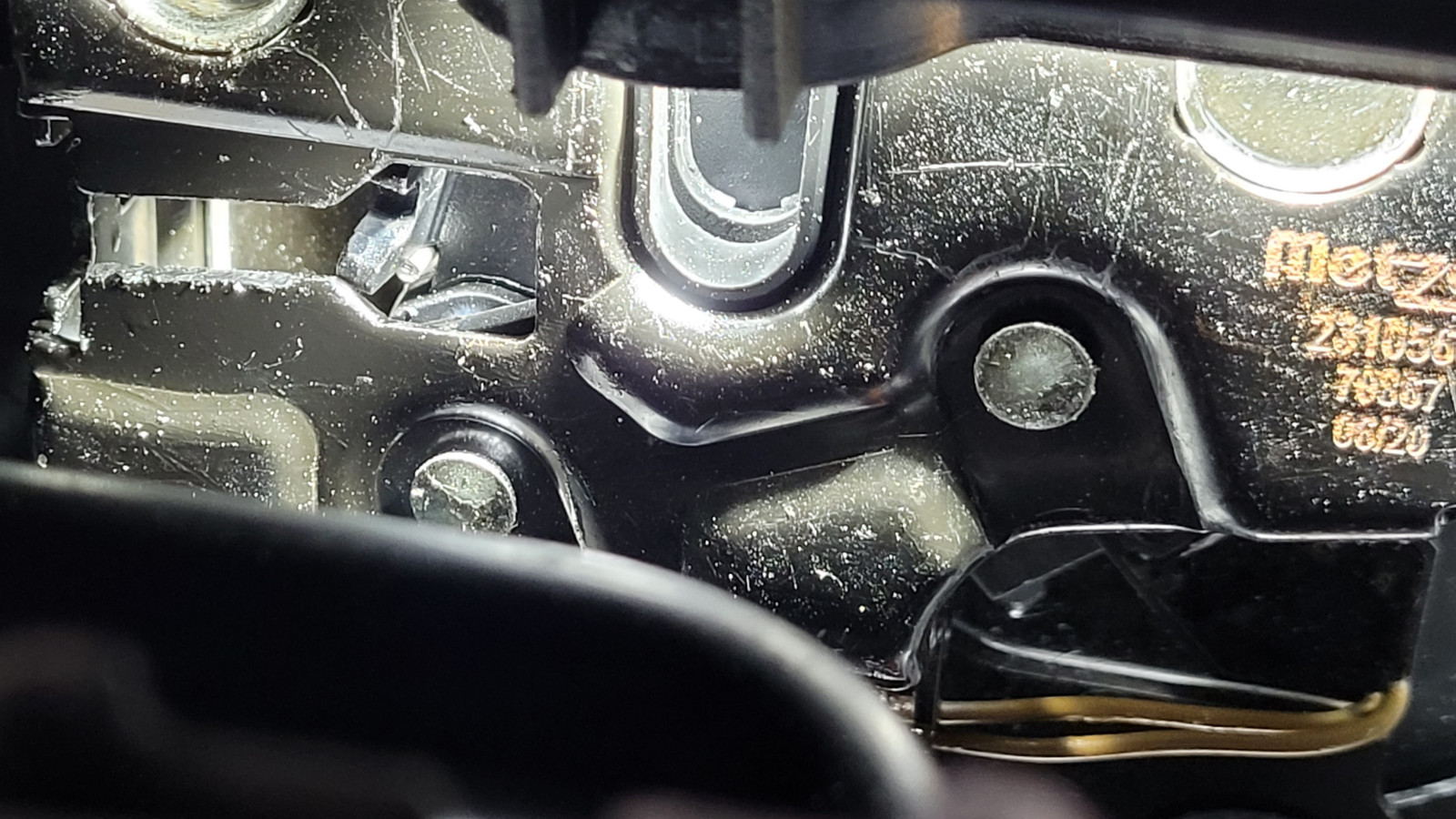 A6 4F Motorhaube öffnen - Seilzug gerissen - DEFEKT