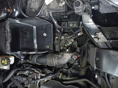 Batteriegehaeuse-ohne-luftfilter