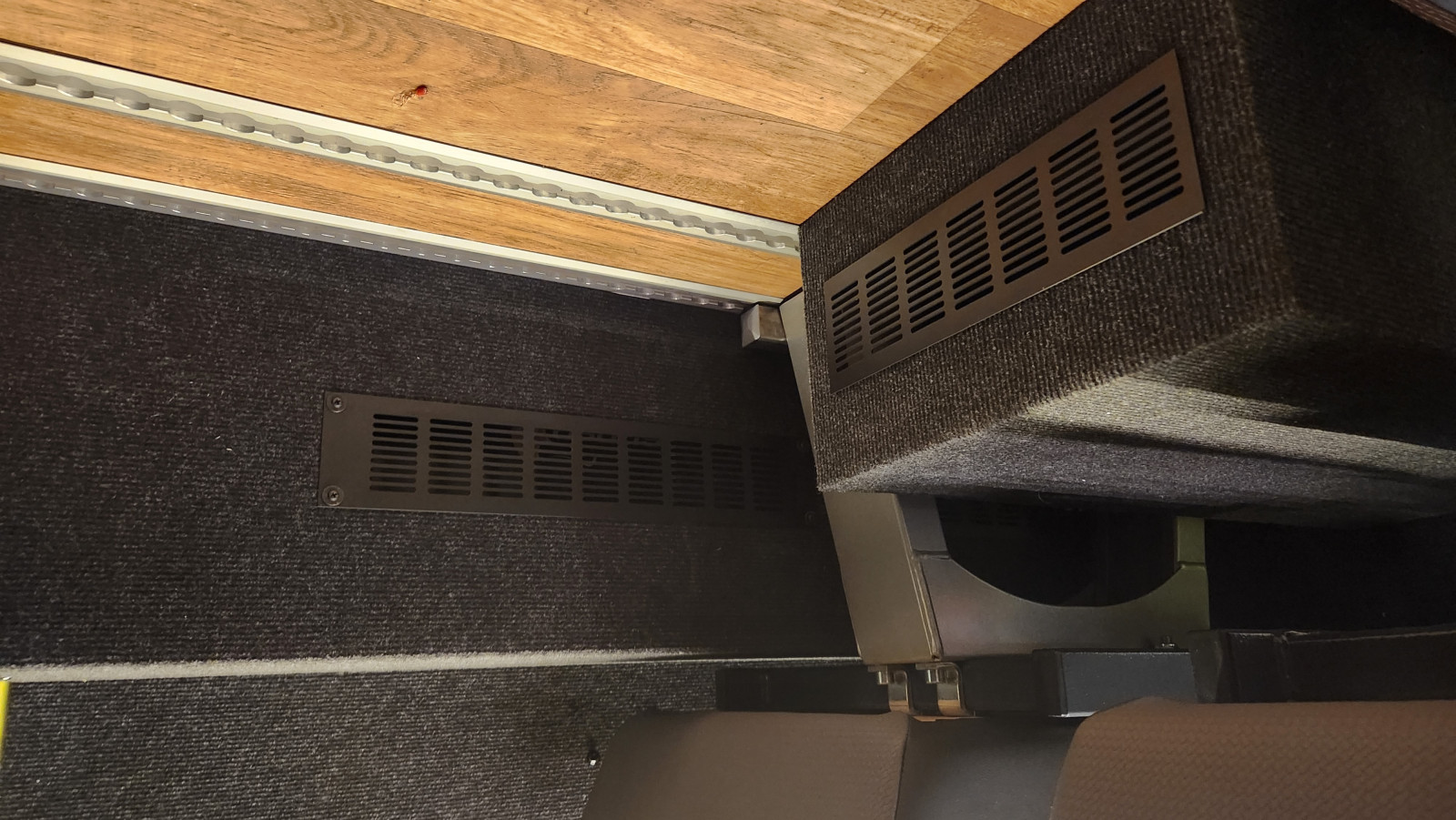 Crafter-Umbau/Ausbau zum Wohnmobil