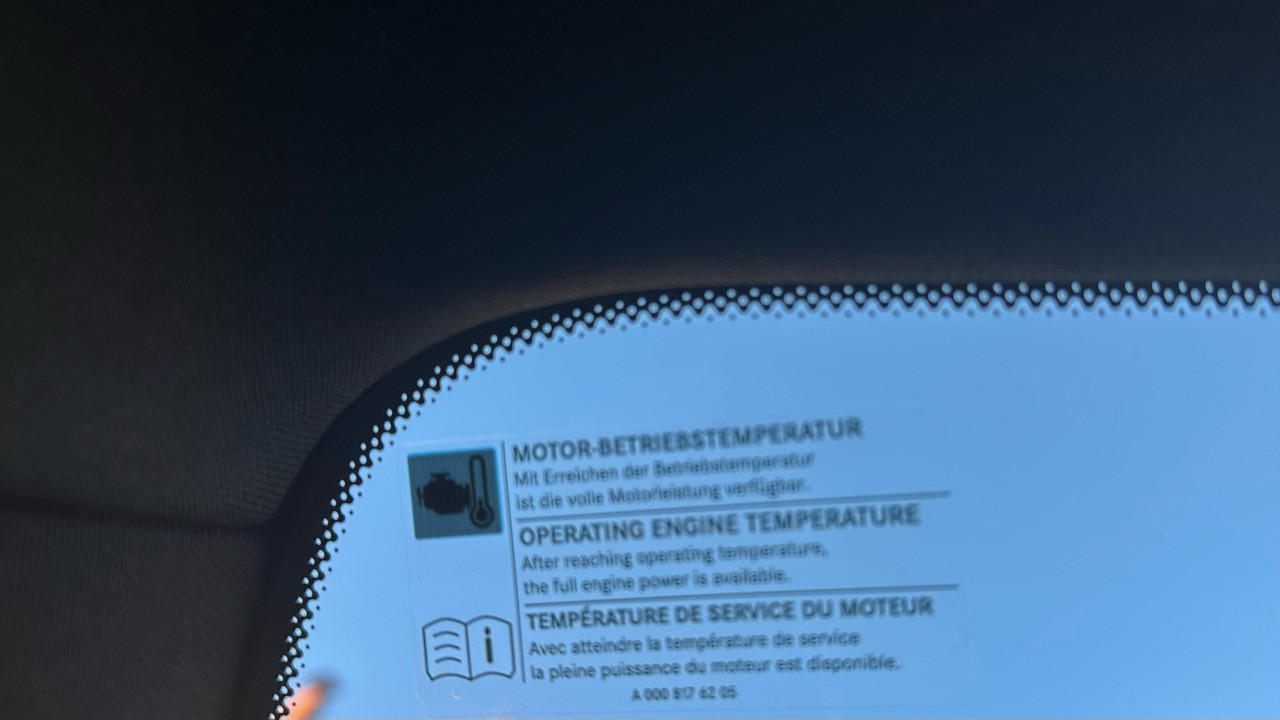 Motorkontrollleuchte nach start 3-4 sekunden da dann weg.