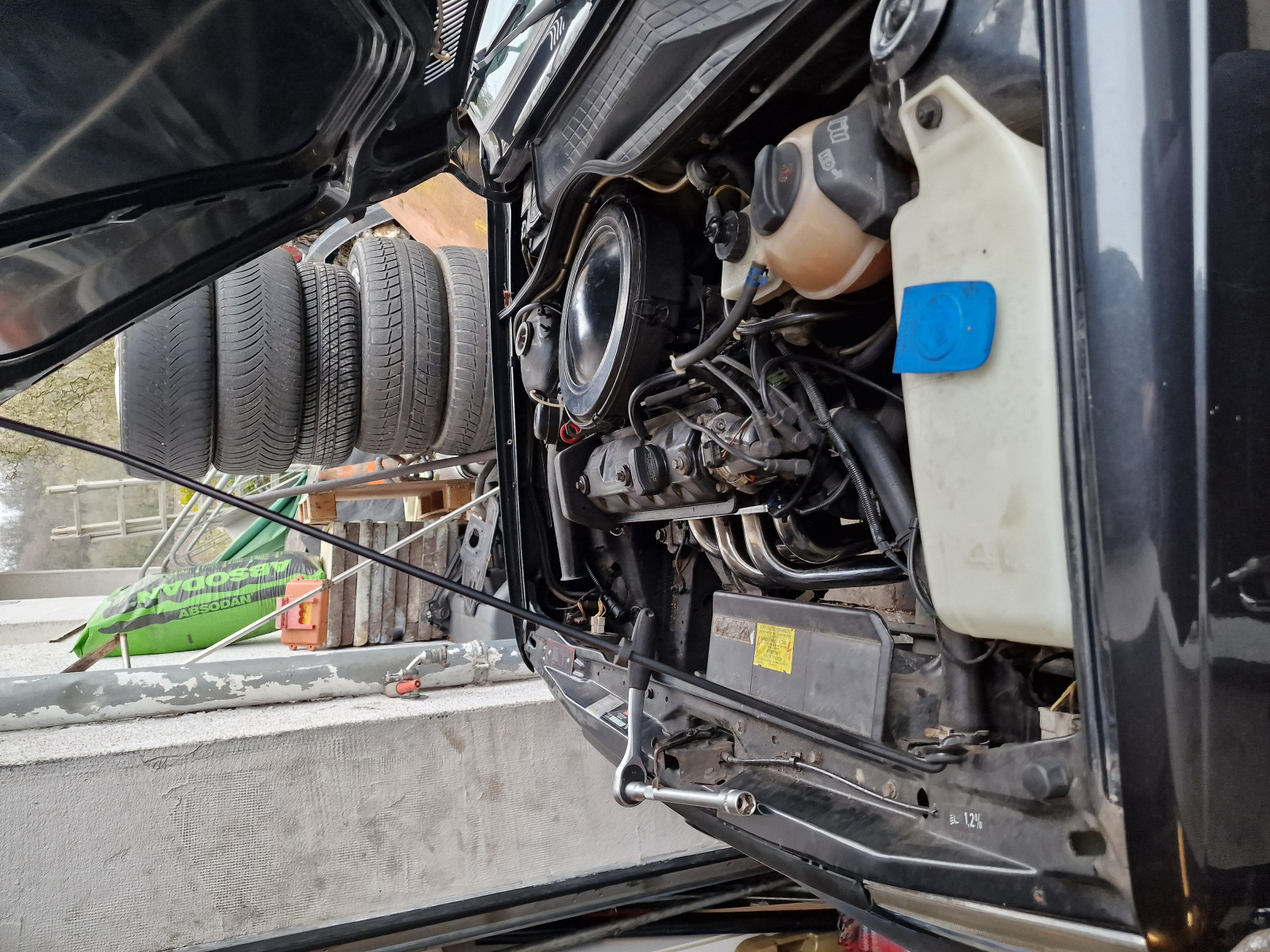 Polo 86c Motorhalter schief oder doch Krümmer?