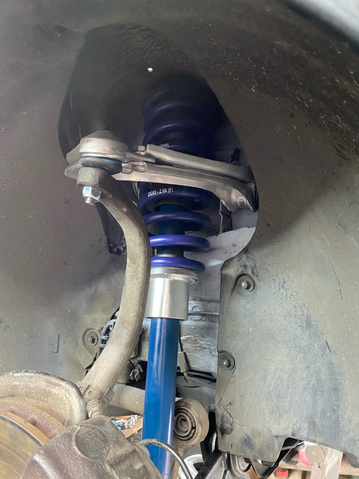 Fahrwerk? (Federn/Stoßdämpfer)