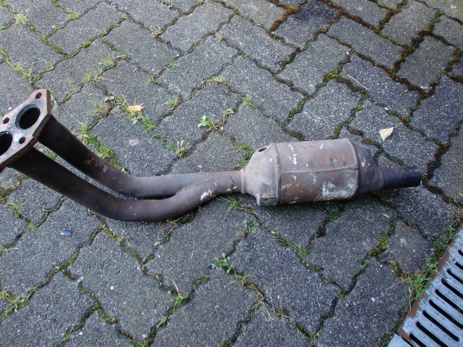 Polo 86c Motorhalter schief oder doch Krümmer?