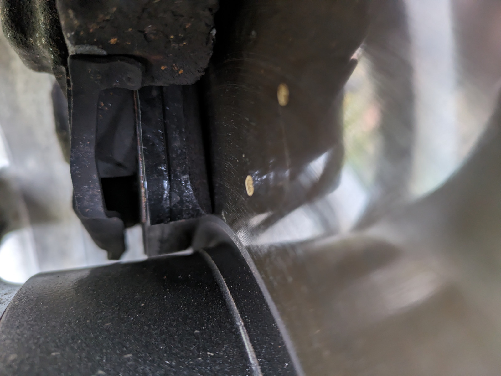 Verschleißmessung / Zustand / Abnutzung von Bremsbelägen und -scheiben bei 3-er F34 GT