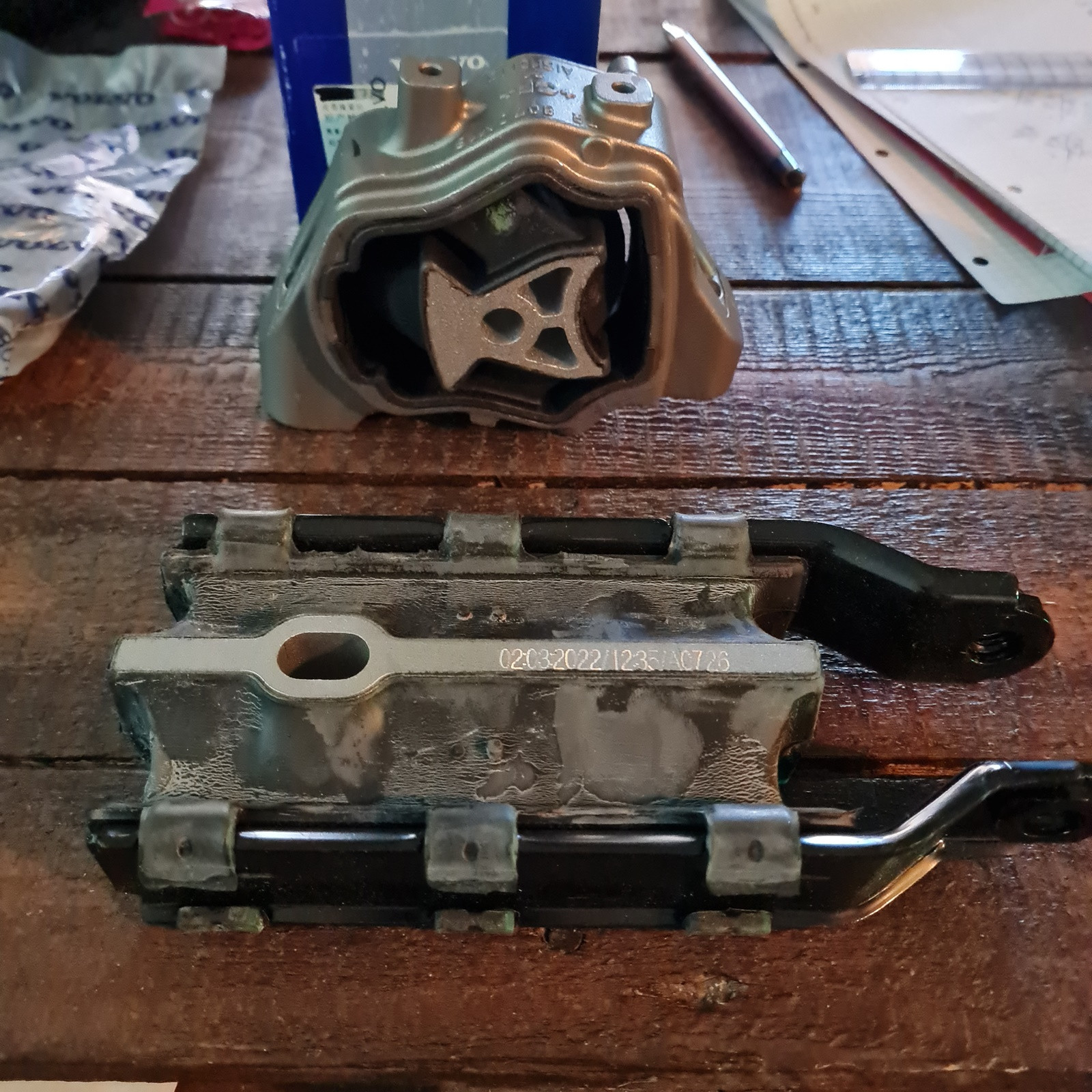 Die Unteren Motorlager