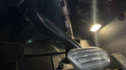 Fußraum FS, k. Abdckng vorh. Lenkung