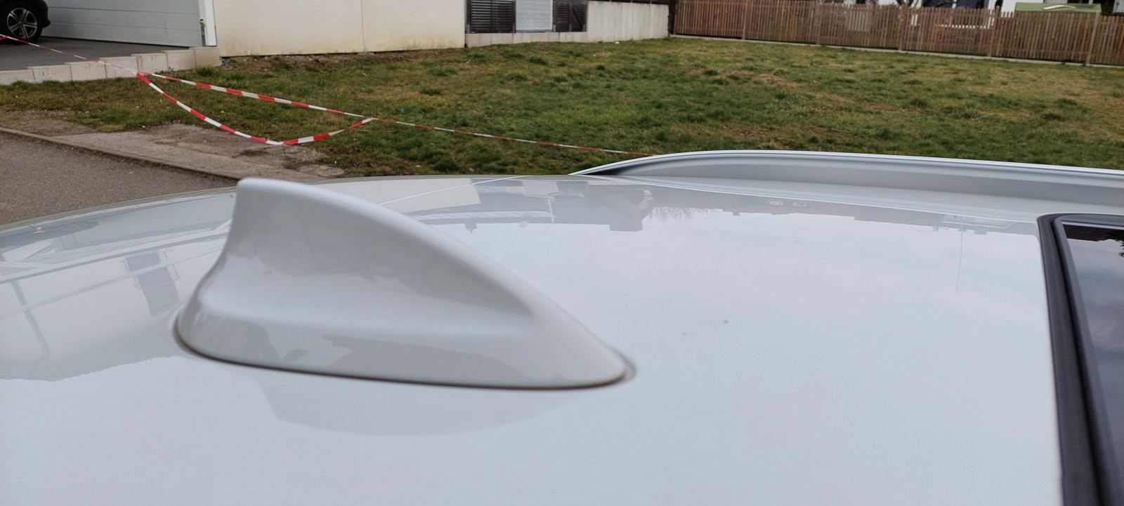 Hat jemand ein Foto von seiner Dachantenne?