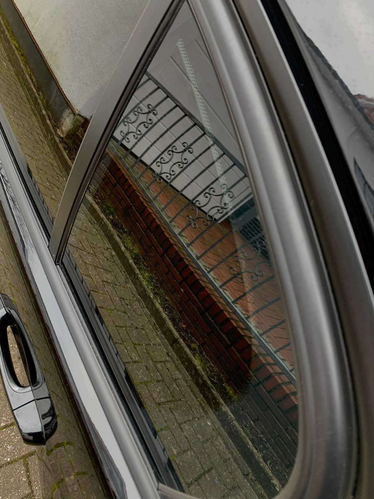 Auto Scheibenfolierung