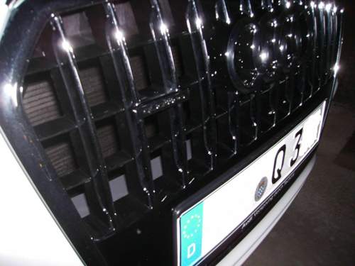 Audi-q3-kennz-halter-1