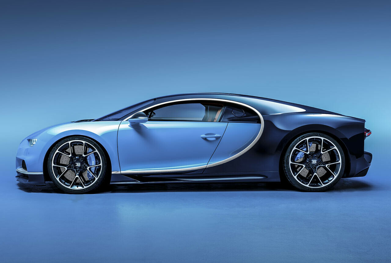Bugatti installiert ein adaptives Fahrwerk mit fünf Fahrmodi. Einer hebt die Karosserie an
