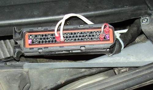 Verdrahtung am Stecker (zum Steuergerät)