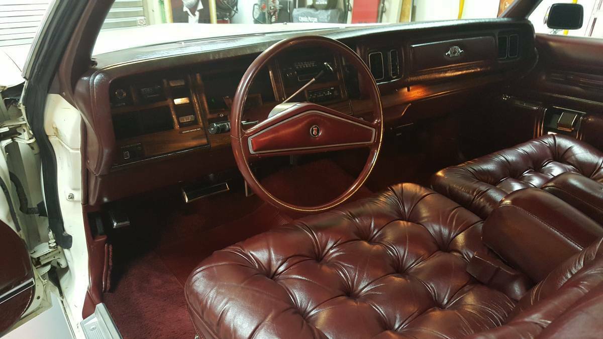 1000 Gründe, warum man sich ein US-Luxuscoupe aus den 70er Jahren kaufen sollte