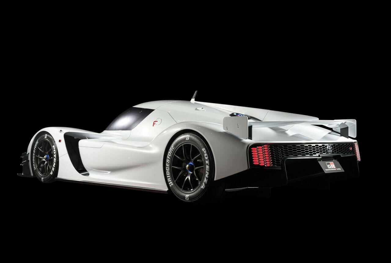 Typisch Le Mans: Die Finne über der Motorhaube