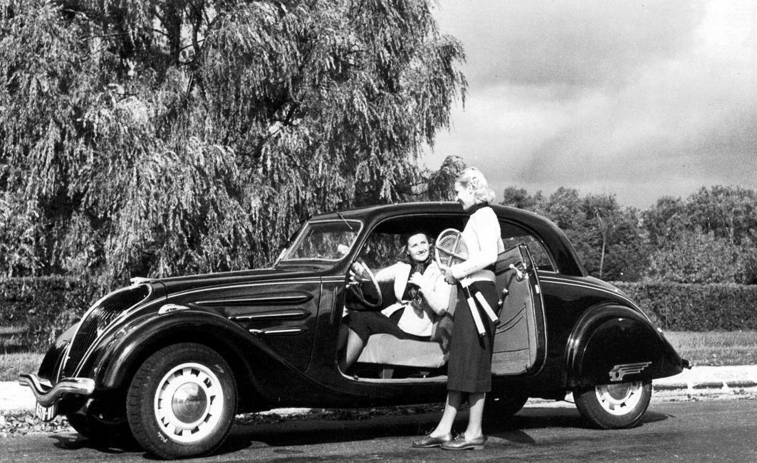 Peugeot 402 Coupé