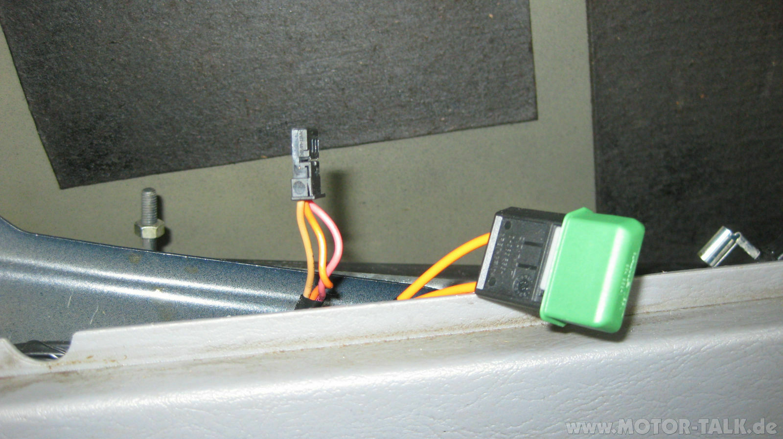12V Steckdose im Kofferraum ohne funktion