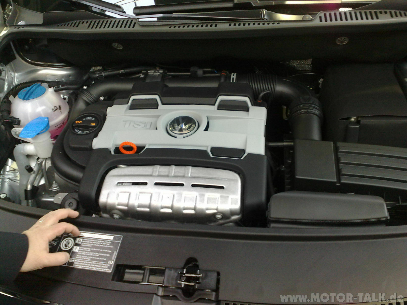 1,4 tsi vs. 1,6 l
