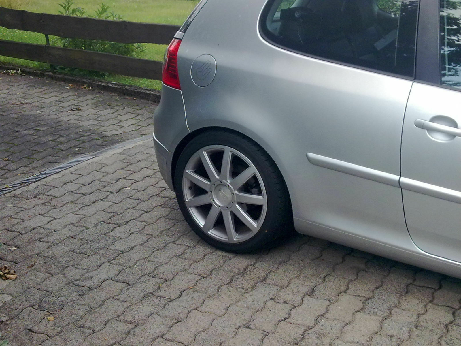 18 Zoll mit Federn