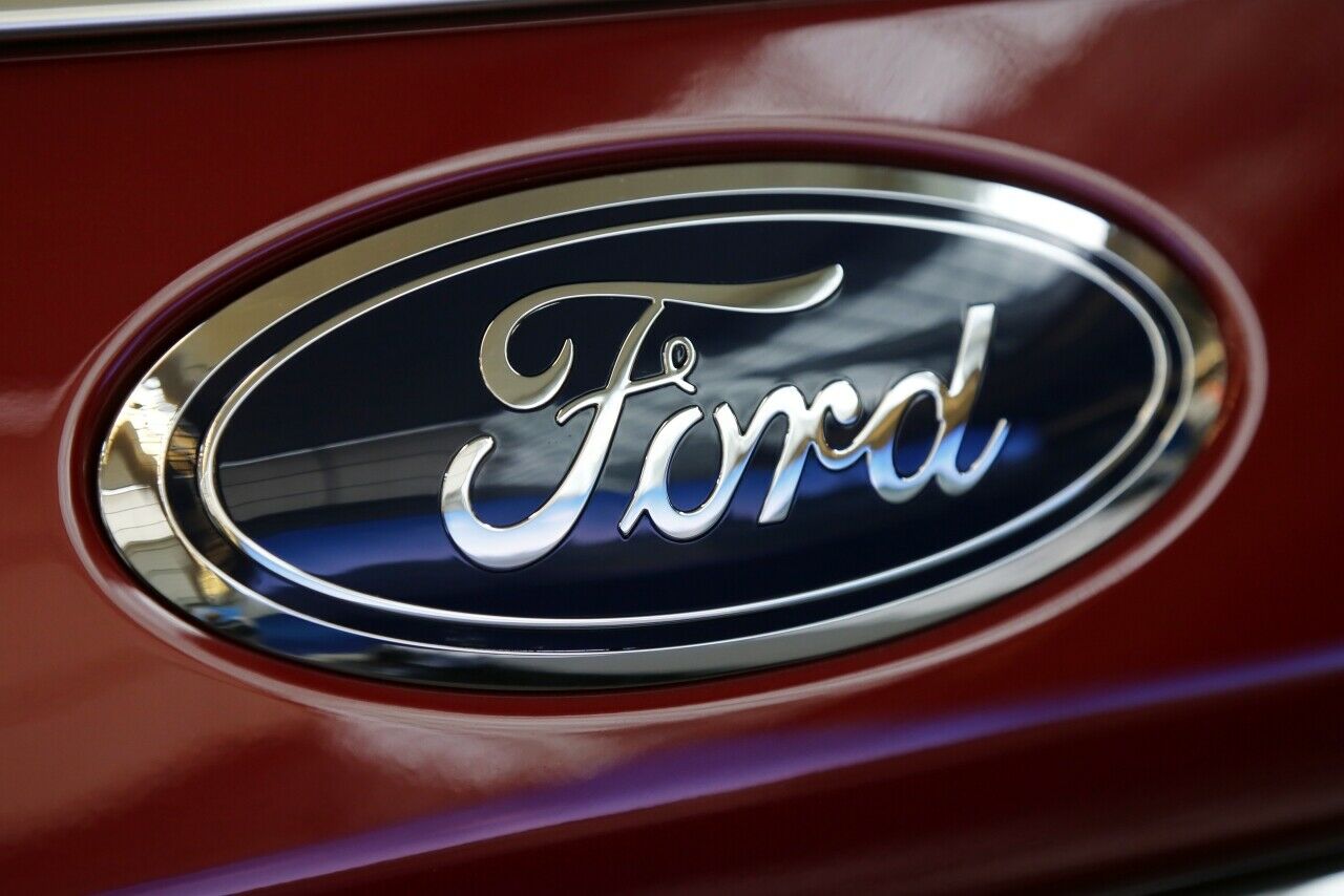 Wegen eines Problems an der Kupplungsanlage ruf Ford in Deutschland etwa 190.000 Fahrzeuge zurück