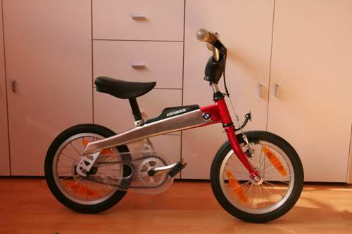 Mit Motor