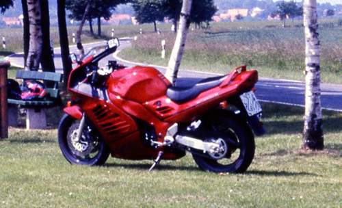 RF 900