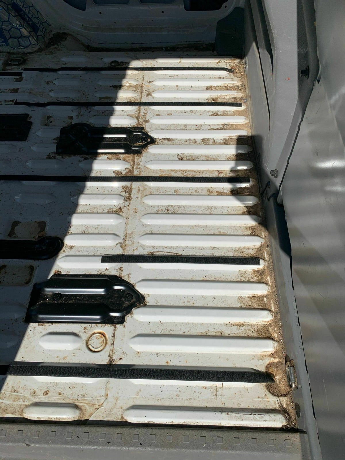 2 Reihe / Rückbank verbauen an einem LKW Caddy 2K Bj2008