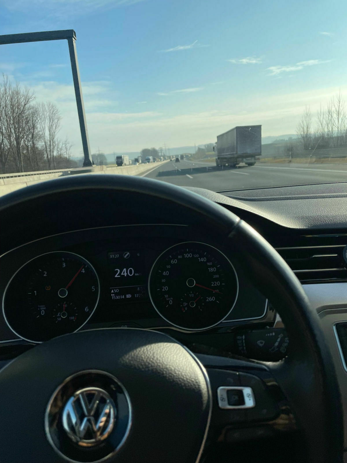 2.0 TDI (150 PS, DSG), auf langer Strecke belasten