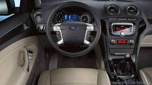 Windsor-leather-medium-light-stone