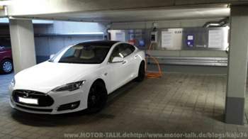 Hotelgarage mit Gratis Ladestationen