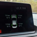 Reifendruck kalt laut Anzeige, rell 2,0 Bar rundherum